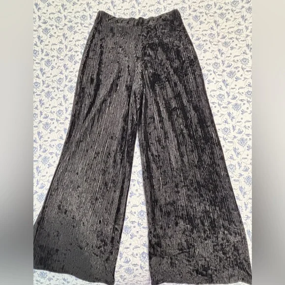 Banana Republic Medium Black crushed velvet ribbed wide leg trousers pants - Picture 7 of 8
